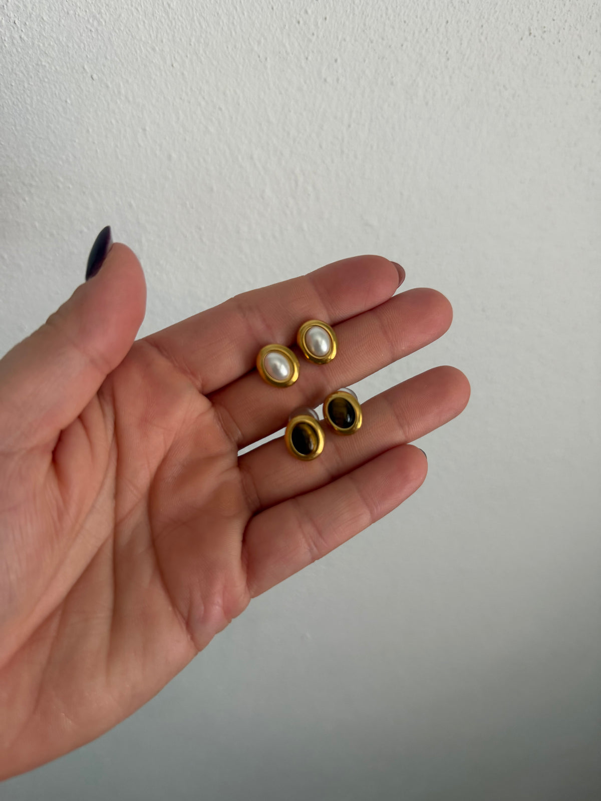 Hazel Studs