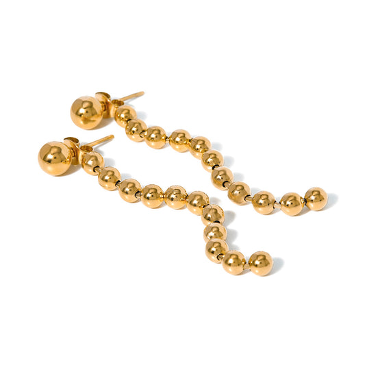 Merle’s Drop Earring