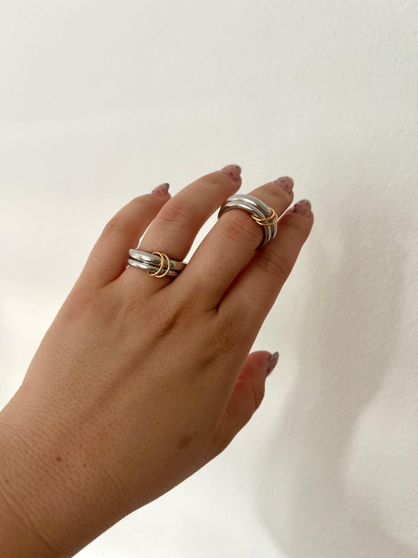 Lilith’s Ring