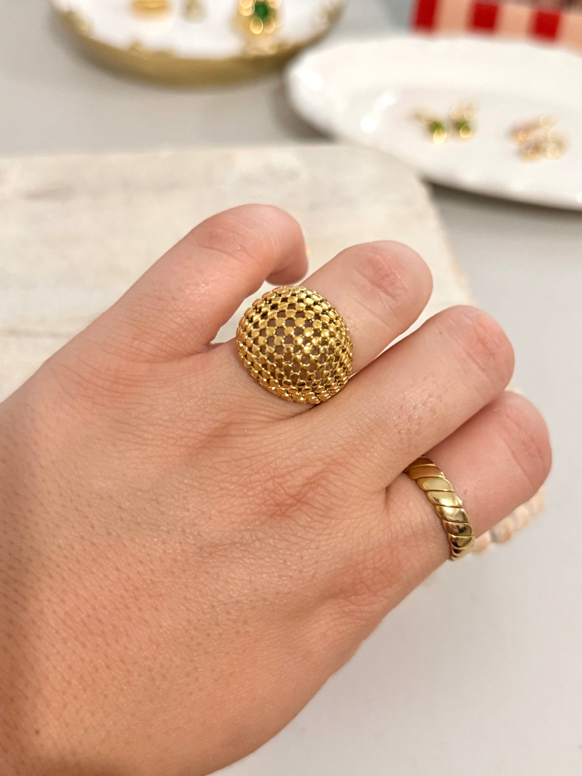 Iris’ Ring